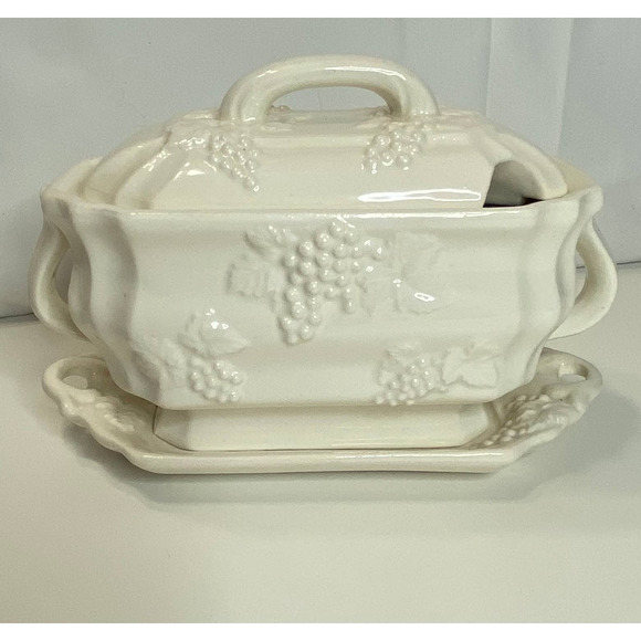 Antique Sauce Tureen Embossed‎ Grapes White Attached Tray - Picture 1 of 11